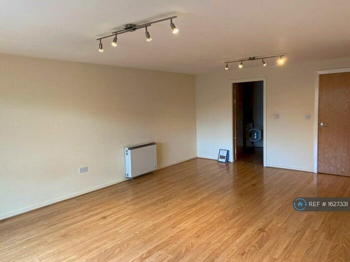 2 Bedroom Flat To Rent In Cheltenham Court, Middleton St. George, Darlington, DL2