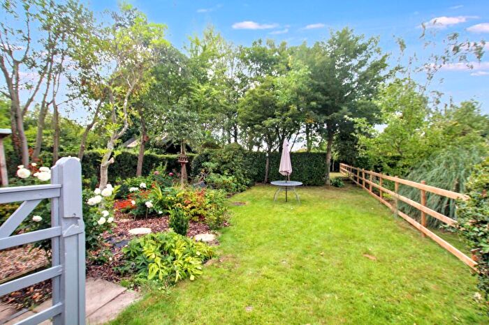 2 Bedroom Semi-Detached House For Sale In Benton Green Lane, Berkswell, CV7