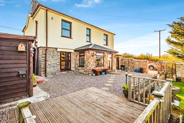 3 Bedroom Detached House For Sale In Pencader, Carmarthenshire, SA39
