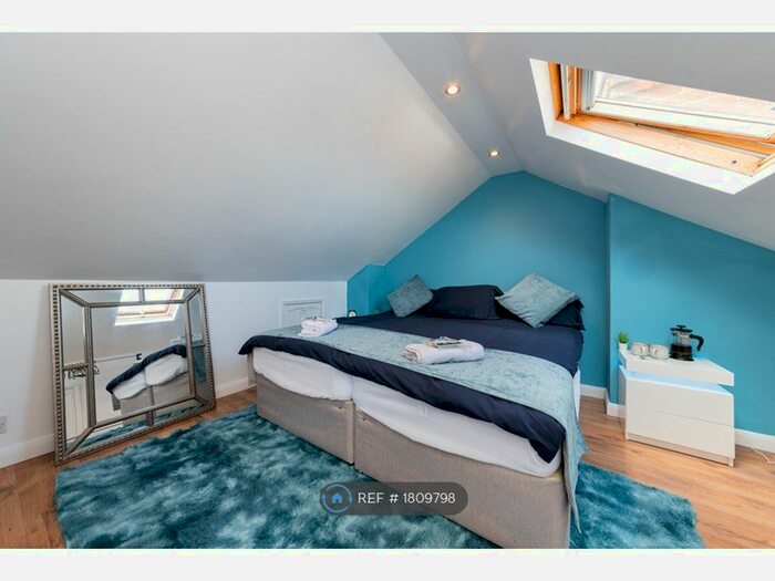 1 Bedroom Terraced House To Rent In Waldeck Street, Reading, RG1