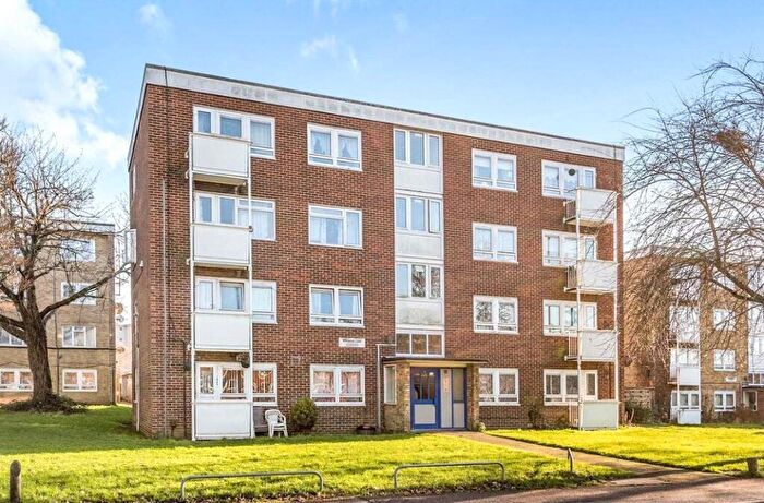 3 Bedroom Flat To Rent In Wimpson Lane, Southampton, Hampshire, SO16