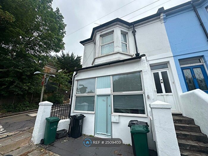 1 Bedroom Flat To Rent In Robertson Road, Brighton, BN1