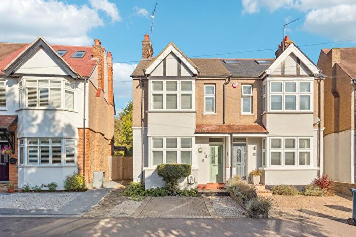 3 Bedroom Semi-Detached House For Sale In Kingsley Road, Pinner, HA5