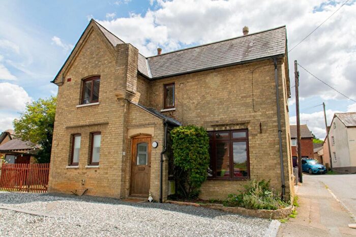 2 Bedroom Cottage To Rent In Greenfield Road, Pulloxhill, MK45