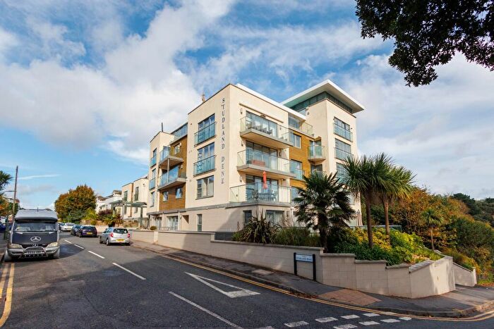 3 Bedroom Flat To Rent In Studland Road, Bournemouth, BH4