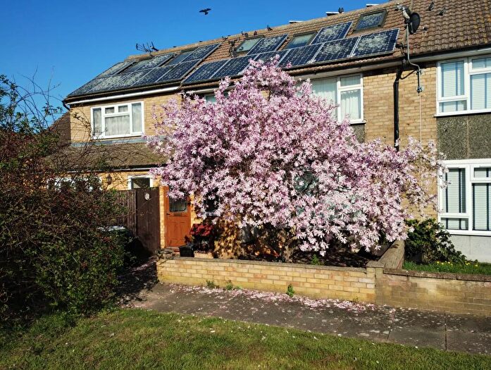 3 Bedroom Terraced House To Rent In Webber Close, Erith, DA8