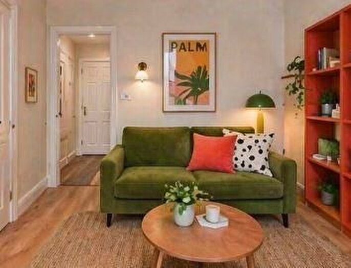 1 Bedroom Flat To Rent In Little Russell Street, Bloomsbury, London, WC1A