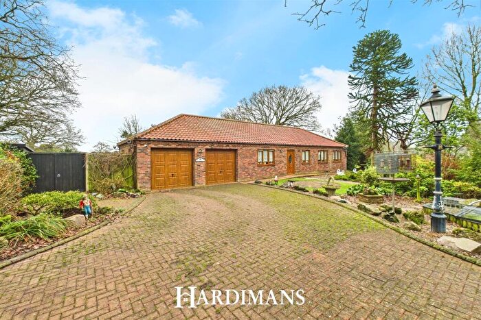 2 Bedroom Detached Bungalow For Sale In Yarmouth Road, Corton, Lowestoft, NR32