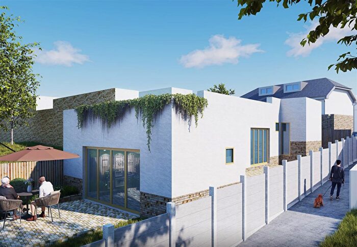 4 Bedroom Bungalow For Sale In Brookhill Street, Stapleford, NG9