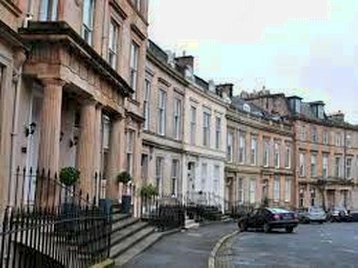 3 Bedroom Flat To Rent In Lynedoch Crescent, Glasgow, G3
