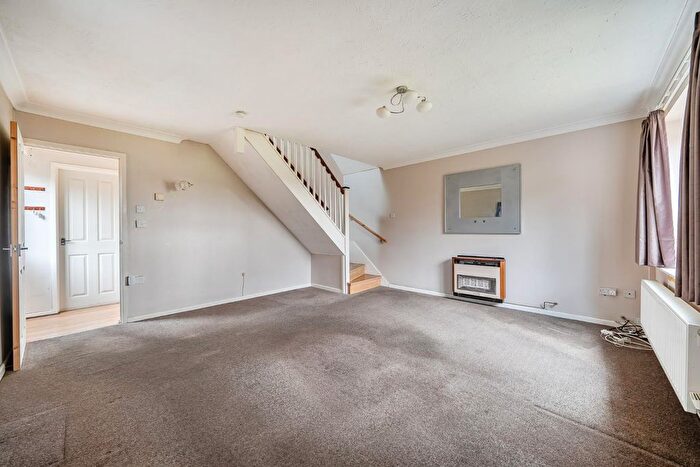 3 Bedroom Detached House For Sale In Meadowsweet, Waterlooville, PO7