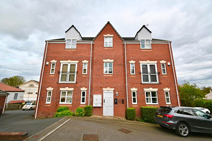 2 Bedroom Apartment For Sale In Swan Court, Askern, Doncaster, DN6