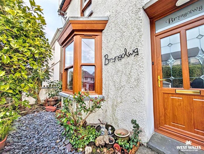 3 Bedroom Semi Detached House For Sale In Llanfihangel-Ar-Arth, Pencader, SA39