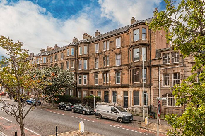 2 Bedroom Flat For Sale In / McDonald Road, Edinburgh, EH7