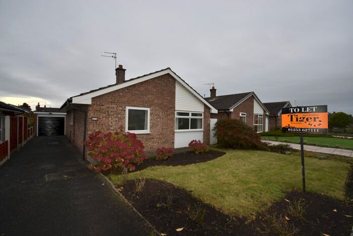 2 Bedroom Detached Bungalow To Rent In Anchorsholme Lane, Thornton-Cleveleys FY5