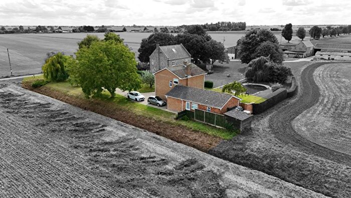 3 Bedroom Detached House For Sale In Squires Drove, Three Holes, Wisbech, PE14