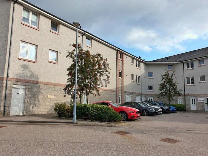 2 Bedroom Flat To Rent In Grandholm Crescent, Grandholm, Aberdeen, AB22