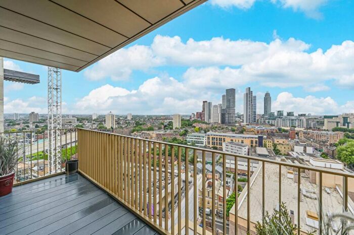2 Bedroom Flat For Sale In Oval Village, Oval, London, SE11
