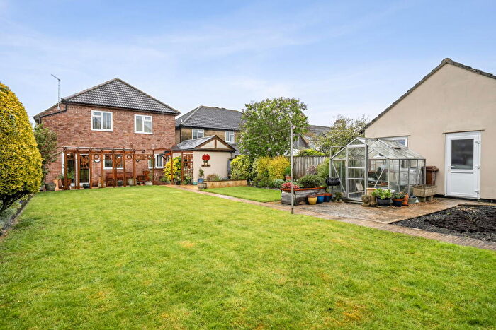 4 Bedroom Detached House For Sale In Wood Lane, Chippenham, SN15