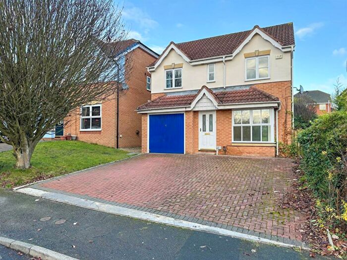 4 Bedroom Detached House To Rent In Stonegate Lane, Meanwood, Leeds, West Yorkshire., LS7