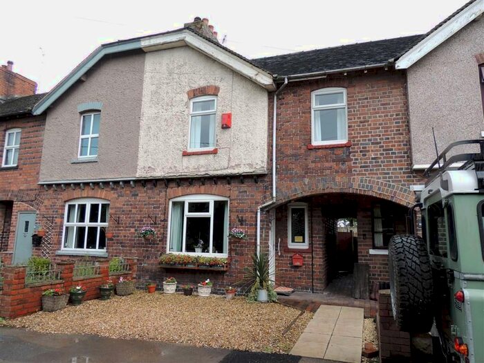 Houses for sale in Hixon, Staffordshire