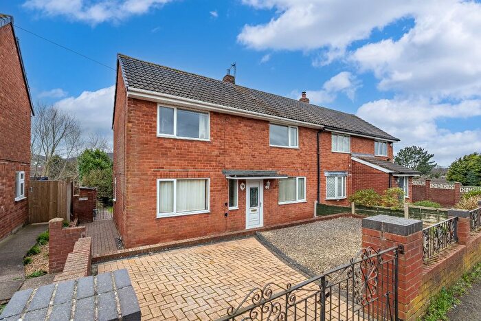 3 Bedroom Semi Detached House For Sale In Deer Park Road, Wellington, Telford, Shropshire, TF1