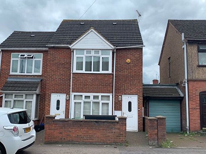 1 Bedroom Flat To Rent In Wingate Road, Luton, LU4