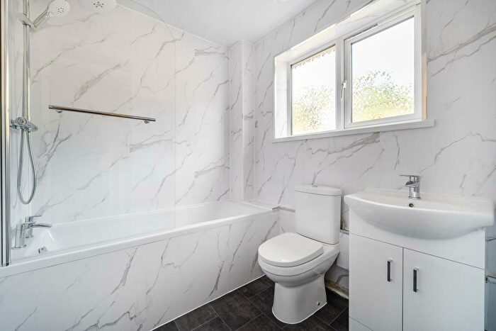 3 Bedroom Terraced House To Rent In Oldstead, Bracknell, RG12