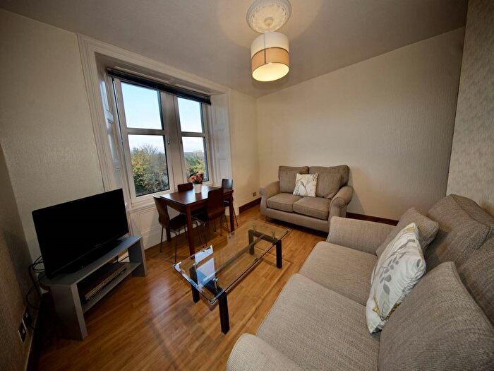 1 Bedroom Flat To Rent In Taylors Lane, Dundee, DD2