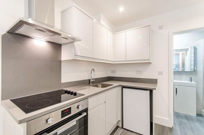 Studio To Rent In Finborough Road, Chelsea, London, SW10