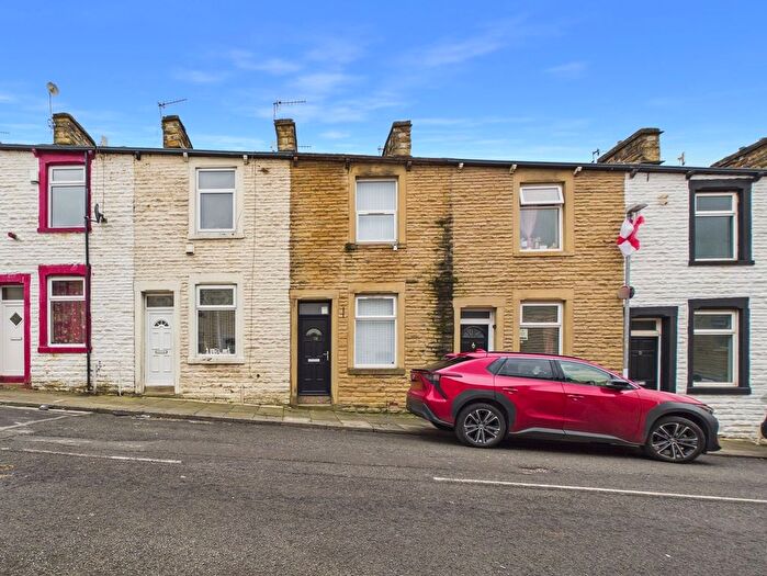 2 Bedroom Terraced House For Sale In Reed Street, Burnley, BB11