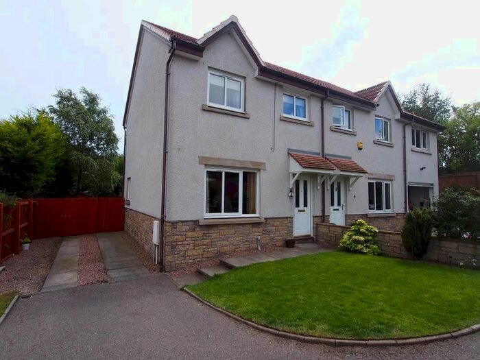 3 Bedroom Semi-Detached House To Rent In Seaview Place, Bridge Of Don AB23