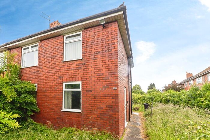 3 Bedroom Semi-Detached House For Sale In Heathcote Road, Fishponds, Bristol, BS16