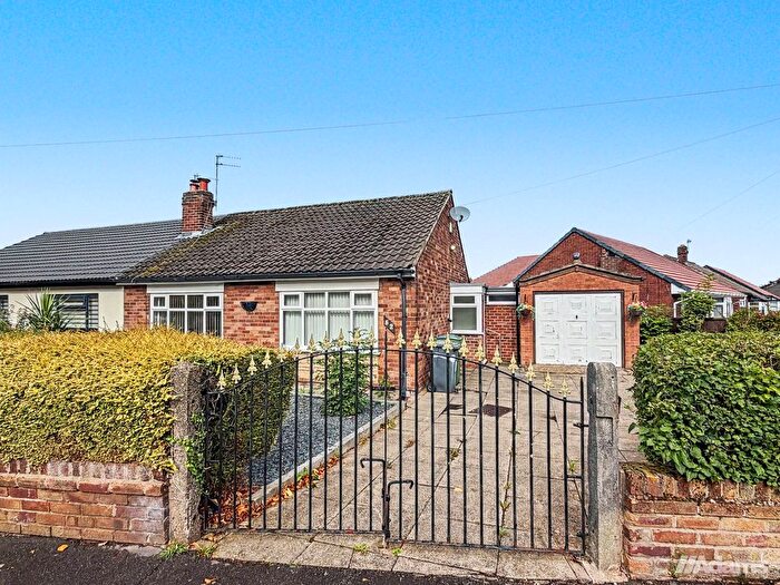 2 Bedroom Semi Detached Bungalow For Sale In Mayfield Avenue, Widnes, WA8