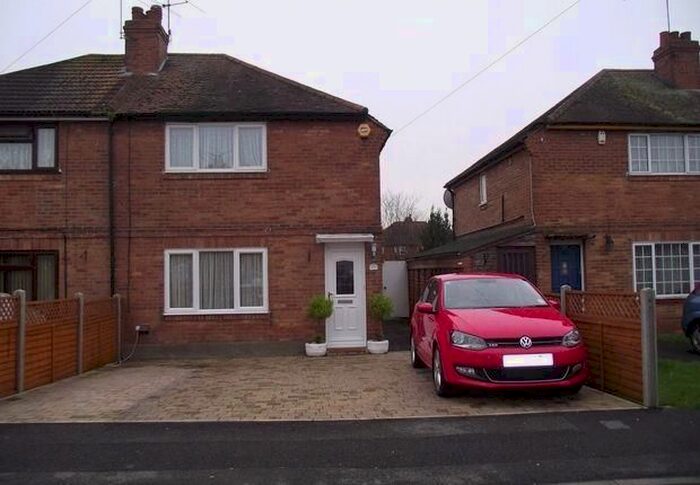 3 Bedroom Property To Rent In Kent Avenue, Slough, SL1