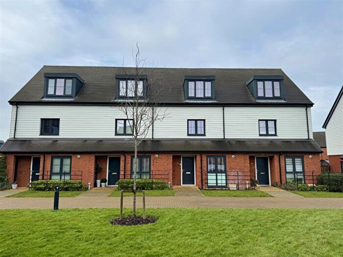 3 Bedroom Terraced House To Rent In Lime Light Walk, Kings Hill, ME19