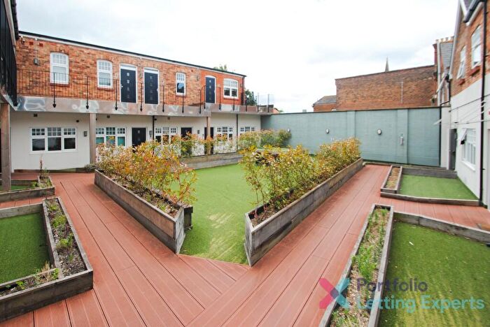 2 Bedroom Flat To Rent In Young Families! - Modern -Bed On Christchurch Road With Roof Garden Access, BH1