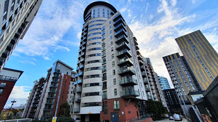 1 Bedroom Apartment To Rent In Fernie Street, Manchester, M4