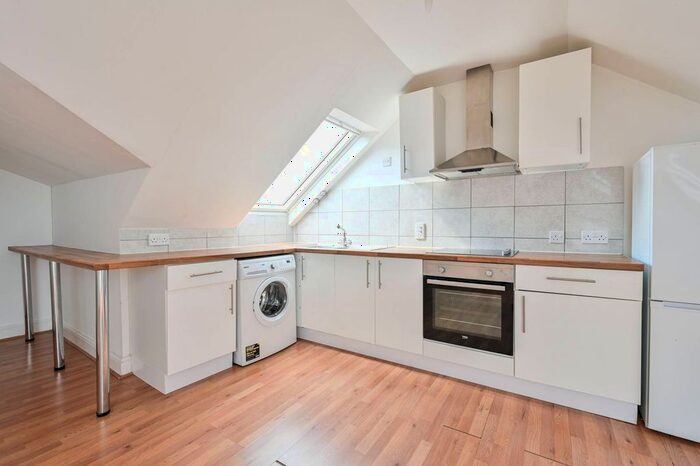 1 Bedroom Flat For Sale In Dumbarton Road, Brixton, London, SW2