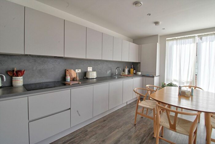 2 Bedroom Flat For Sale In Flat, Aphrodite Court, Barnet, EN5
