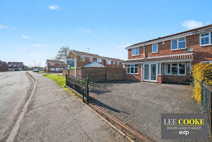 4 Bedroom Semi Detached House For Sale In Turnstone Drive, Featherstone, Wolverhampton, WV10