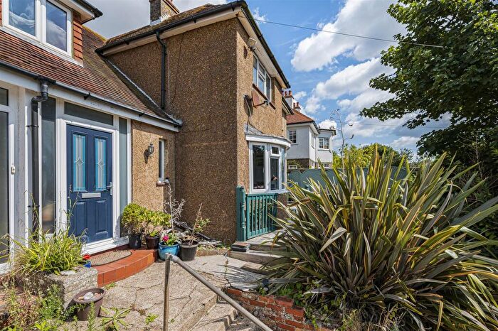 5 Bedroom Semi Detached House For Sale In Vale Road, Seaford, BN25