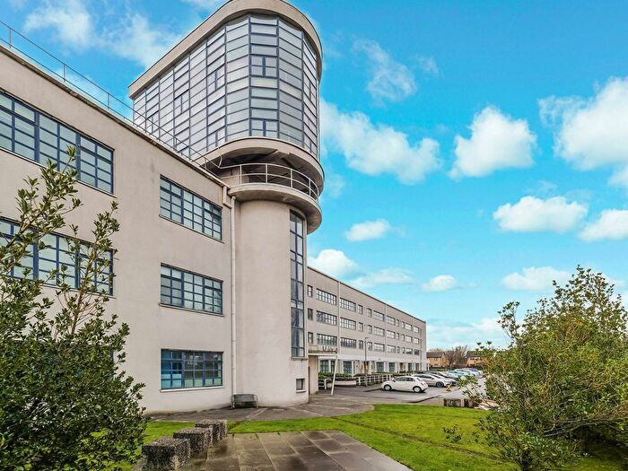 2 Bedroom Flat For Sale In Shieldhall Road, Glasgow, G51