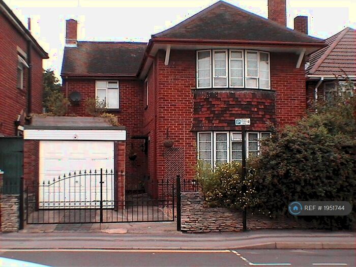 5 Bedroom Detached House To Rent In Padwell Road, Southampton, SO14