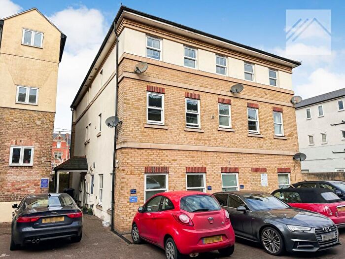 2 Bedroom Apartment To Rent In Broomfield Road, Chelmsford, CM1