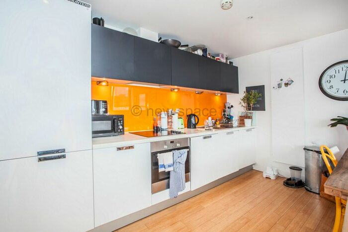 2 Bedroom Flat To Rent In Soda Studios, Kingsland Road, Haggerston, E8
