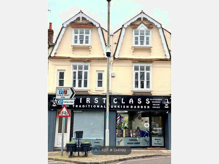2 Bedroom Flat To Rent In East Street, Wimborne, BH21