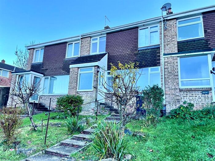 3 Bedroom Terraced House To Rent In Allenview Road, Wimborne, BH21