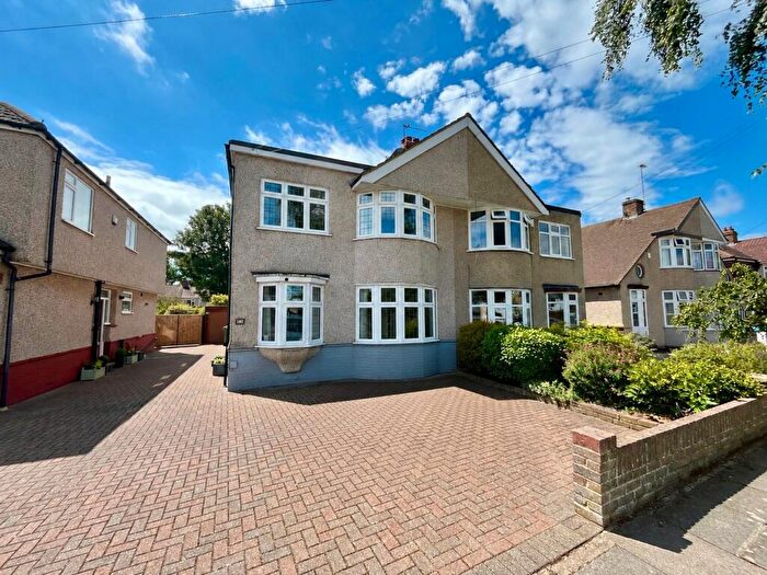 4 Bedroom Semi Detached House For Sale In Welbeck Avenue, Sidcup, DA15