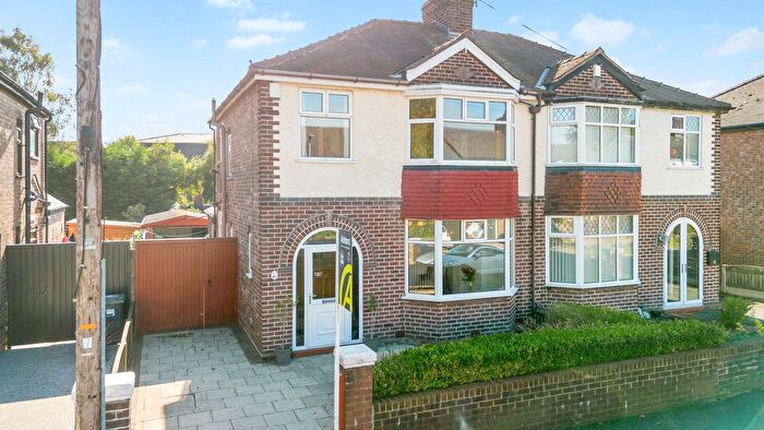 3 Bedroom Semi-detached House For Sale In Cambrai Avenue, Warrington, WA4